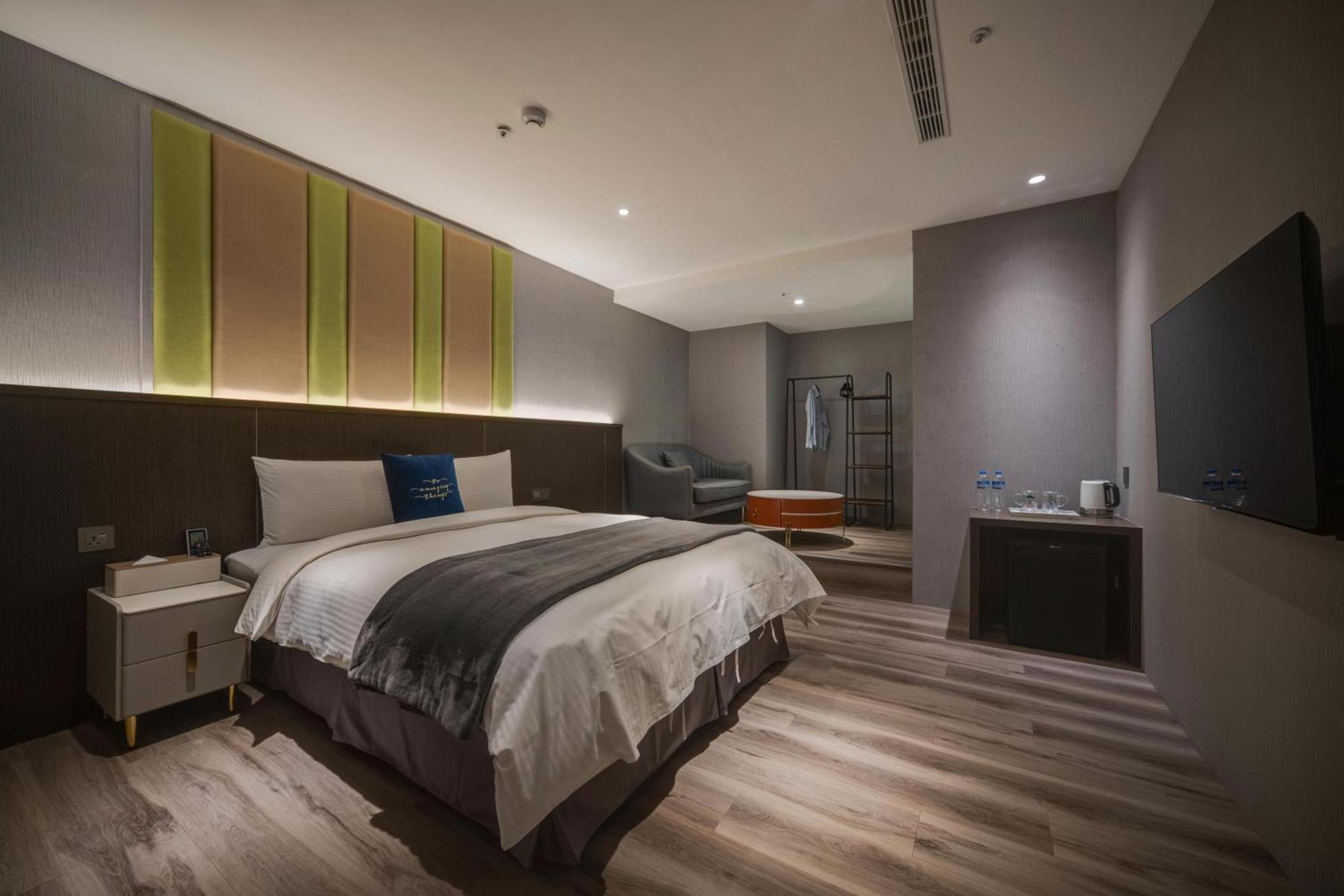 Fun Stay Inn Ximen Taipei Exterior photo