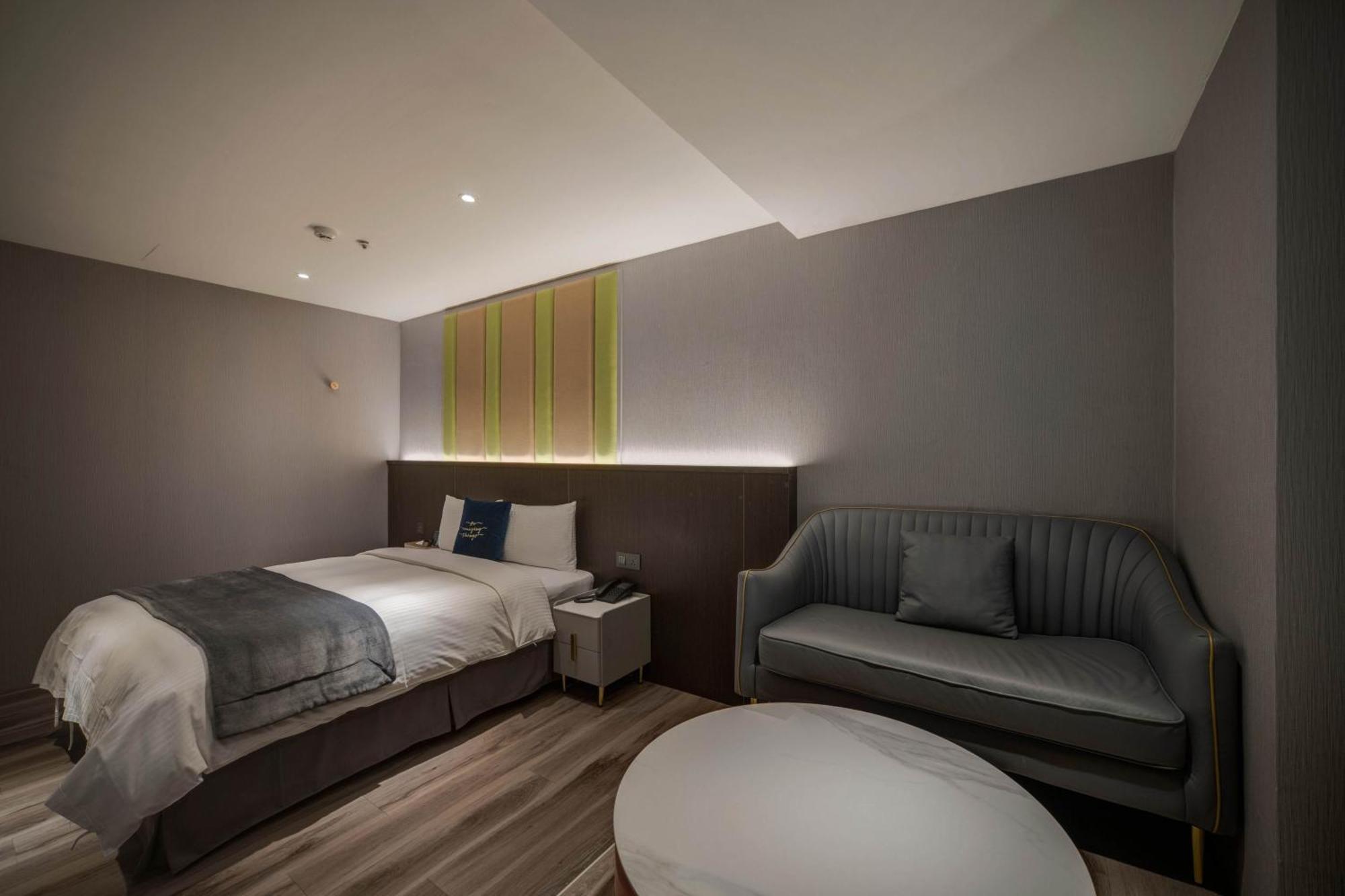 Fun Stay Inn Ximen Taipei Exterior photo